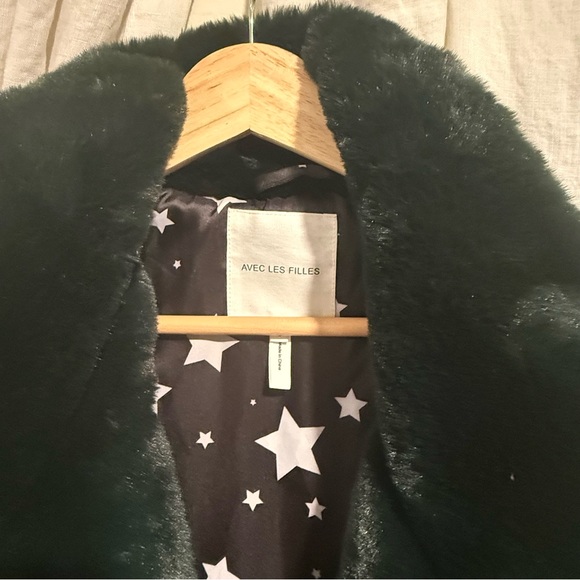 New Avec Les Filles Emerald Faux Fur Coat | Small - Picture 2 of 5